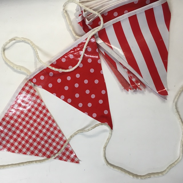 BUNTING, Plastic Red White Pattern